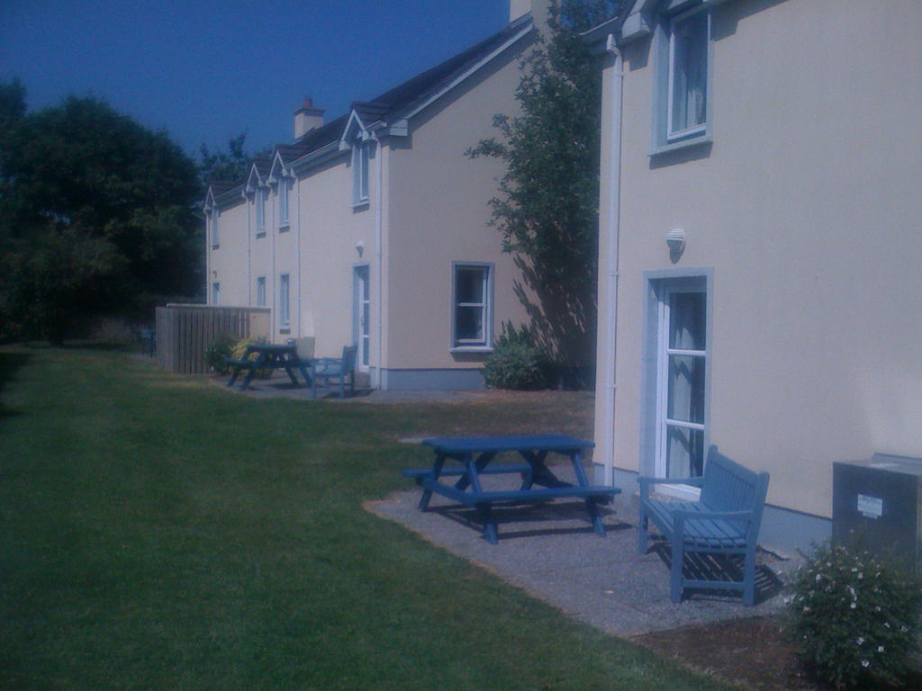 The Waterside Cottages Nenagh Room photo